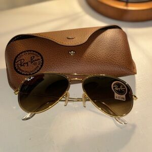 Ray Ban Aviator Gradient sunglasses unisex